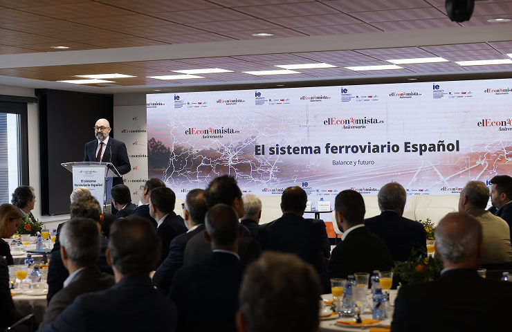 El sistema ferroviario español debate los retos de la inversión, el mantenimiento y la capacidad