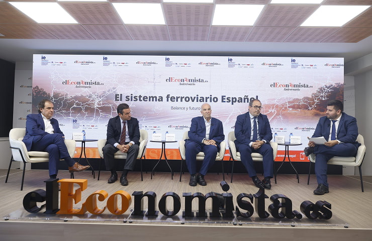 El sistema ferroviario español debate los retos de la inversión, el mantenimiento y la capacidad